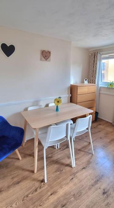 Large Duplex In Bermondsey Londen