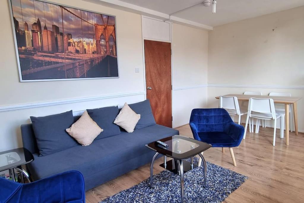 Large Duplex In Bermondsey Appartement Londen