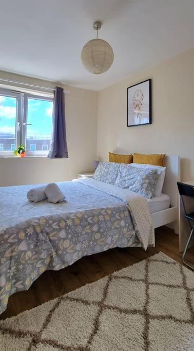 Large Duplex In Bermondsey Appartement Londen